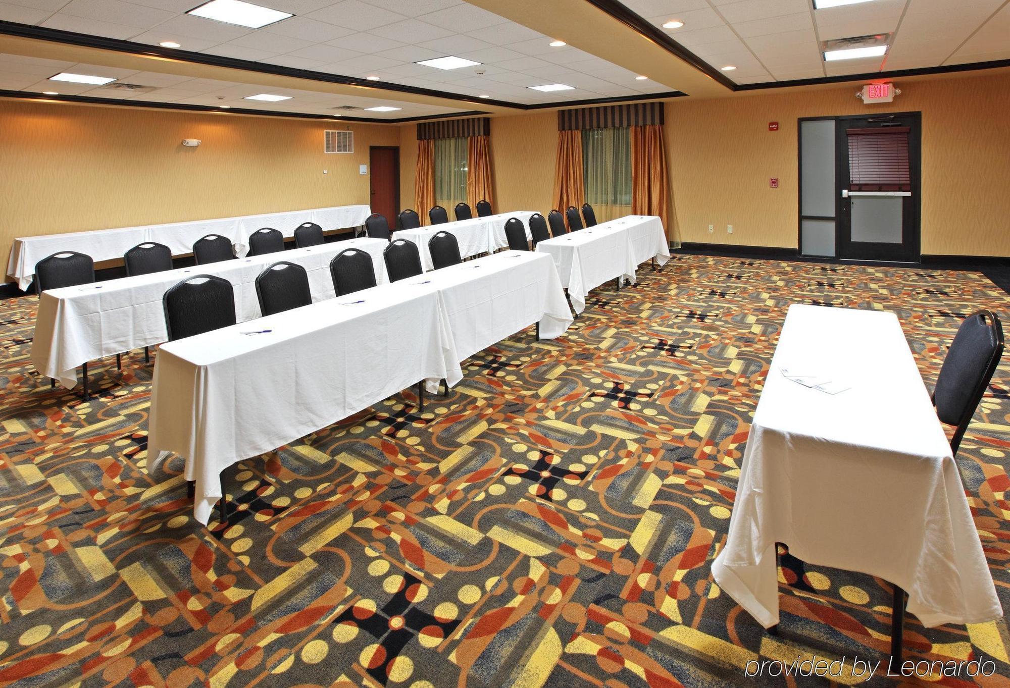 Holiday Inn Express Hotel & Suites Texarkana East By Ihg Létesítmények fotó