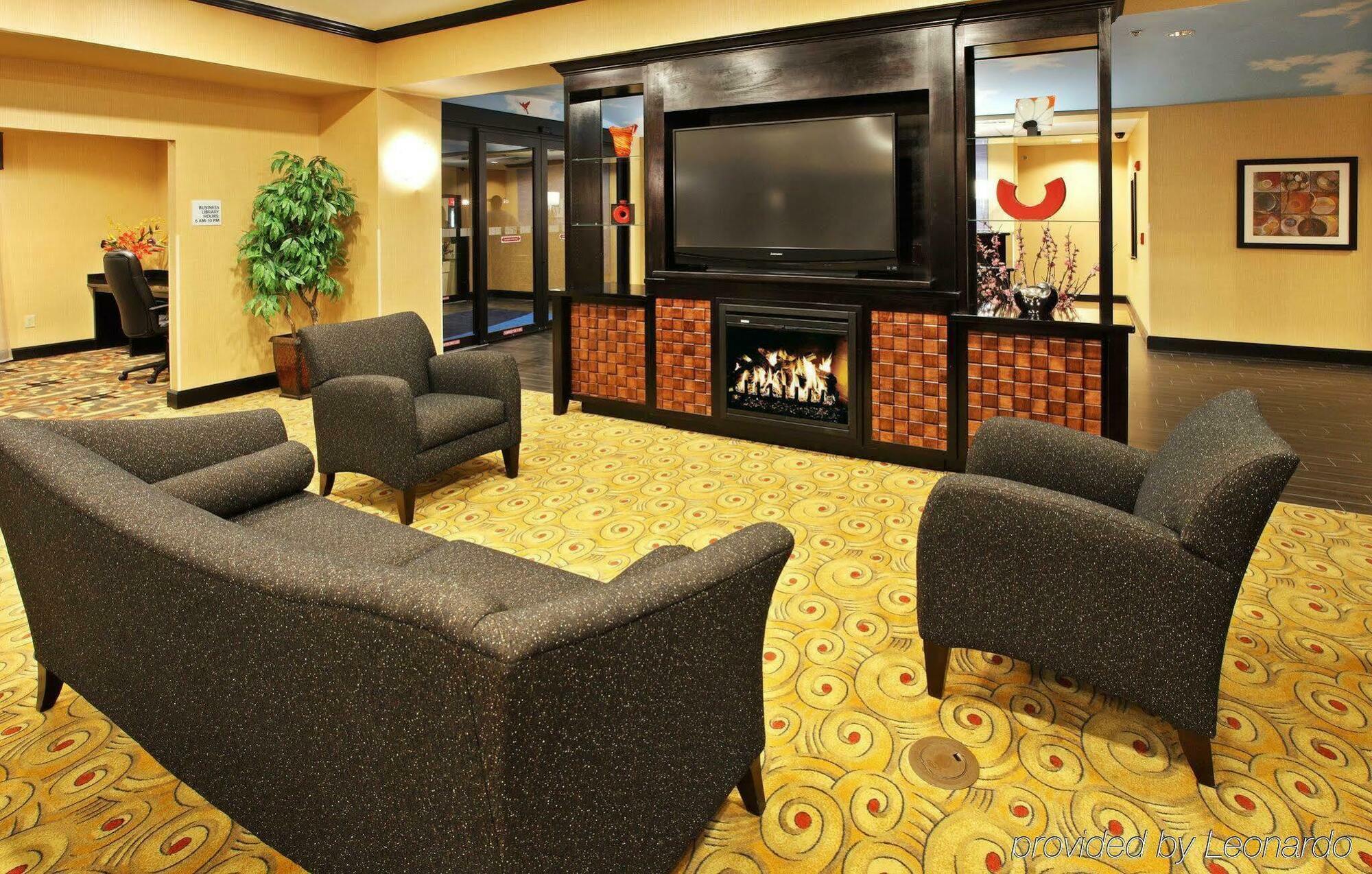 Holiday Inn Express Hotel & Suites Texarkana East By Ihg Beltér fotó